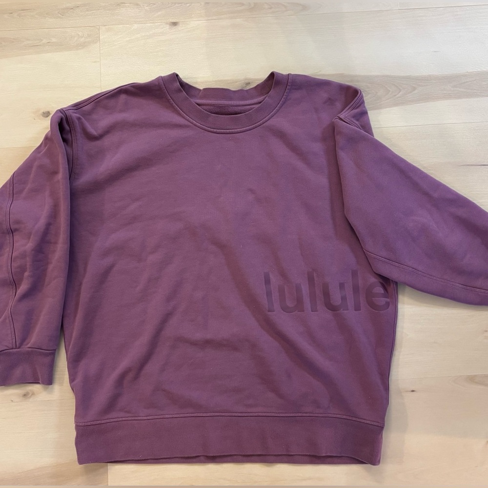 Lululemon oversized graphic crew sweatshirt
